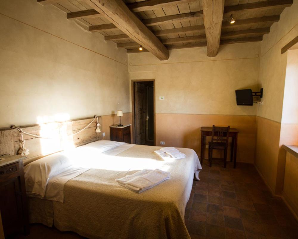 Agriturismo Il Casale Degli Amici Норчія Екстер'єр фото