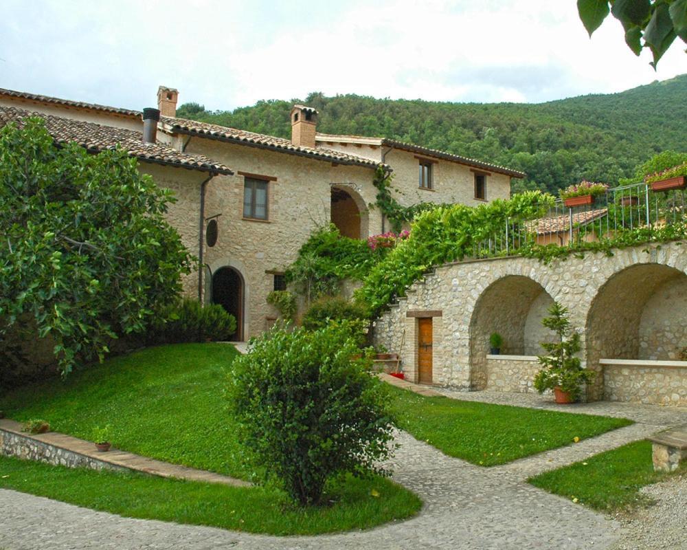 Agriturismo Il Casale Degli Amici Норчія Екстер'єр фото