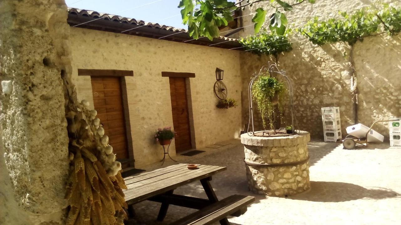Agriturismo Il Casale Degli Amici Норчія Екстер'єр фото